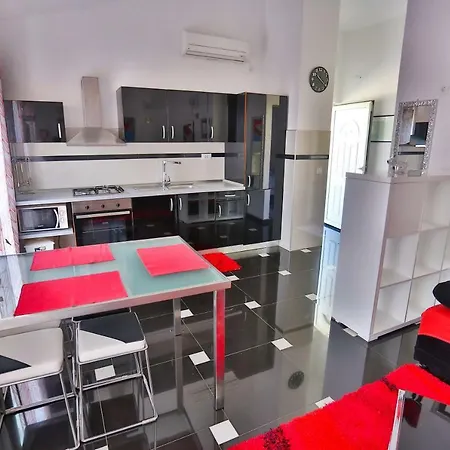 Kuic Guest house *